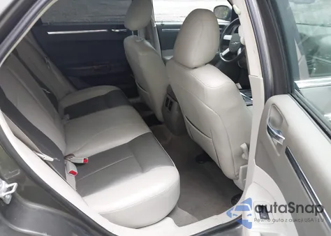 2008 Chrysler 300 Touring from USA, damaged, VIN 2C3LA53G68H259202